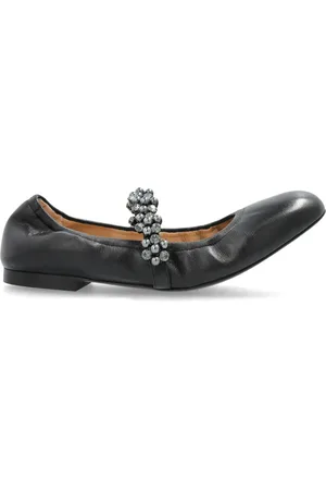 Stuart Weitzman Poppy ballerina