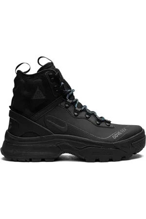 Nike ACG Air Zoom Gaiadome sneakers