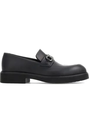 Salvatore Ferragamo Gancini leren mocassin loafers met bedel