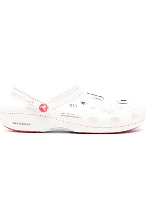 Kanghyuk X slippers met geperforeerd design