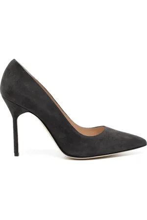 Manolo Blahnik BB suède pumps