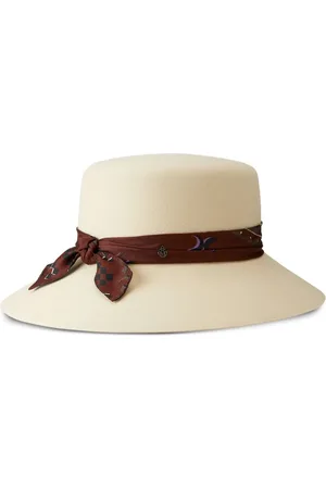 Le Mont St Michel New Kendall scarf wool hat