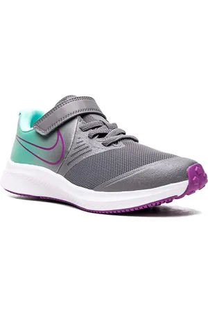 Nike Star Runner 2 sneakers