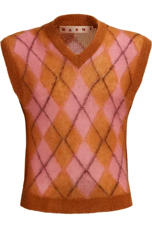Marni Spencer met argyle intarsia en V