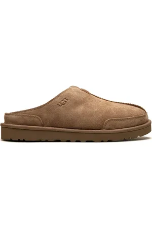 UGG Marcman slippers
