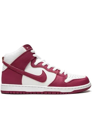 Nike "SB Dunk ""Sweet Beet"" sneakers"