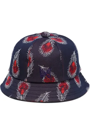 Pins & Needles Vissershoed met geborduurd logo