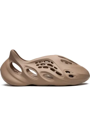 adidas YEEZY Foam Runner "Clay Taupe" sneakers