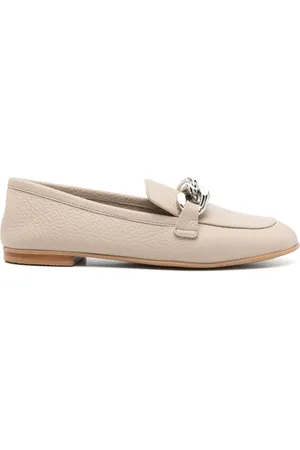 Casadei Loafers met kettingdetail