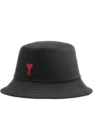 Ami Vissershoed met geborduurd logo