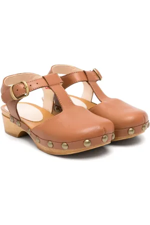 Eli1957 Leren sandalen met studs