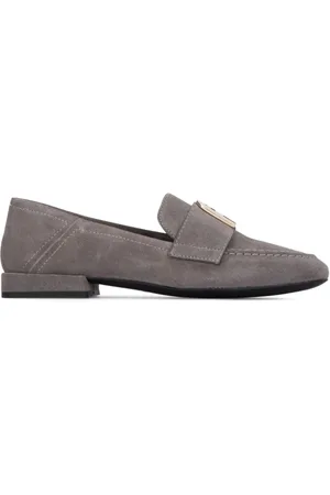 Furla Suède loafers met plakkaat