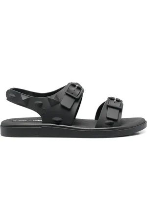 Melissa Sandalen met spikes