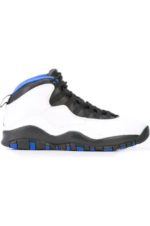 Jordan Sneakers met contrasterende veters