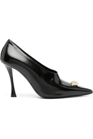 Givenchy Pumps verfraaid met kristallen