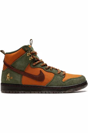 Nike X Pass~Port SB Dunk High 
