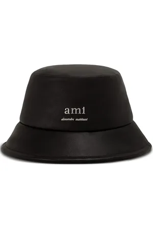 Ami Vissershoed met logoplakkaat