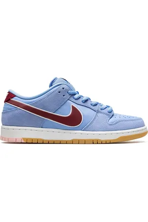 Nike SB Dunk Low Philadelphia Phillies sneakers
