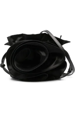 MAGDA BUTRYM Magda bucket