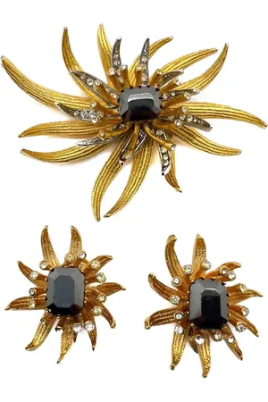 JENNIFER GIBSON JEWELLERY Vintage Haematite Chrysanthemum oorbellen