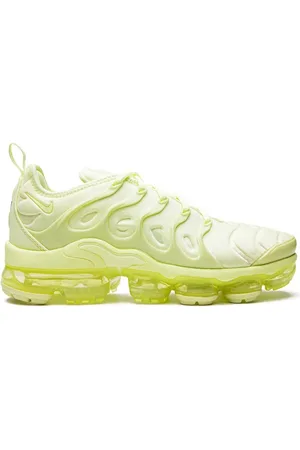 Nike Air VaporMax Plus Barely Volt sneakers