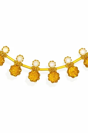 Akansha Sethi Choker met citrien