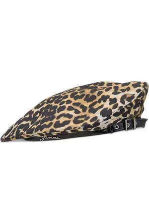 Ganni Baret met luipaardprint