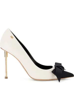 Elisabetta Franchi Pumps met puntige neus en strikdetail
