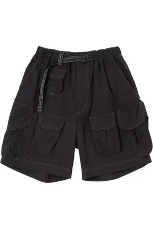 and wander Cargo shorts