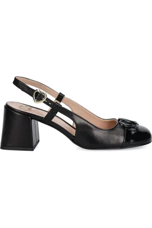 Moschino Pumps met logoplakkaat