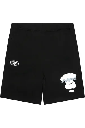 A Bathing Ape Shorts met grafische print