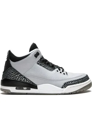 Jordan Air 3 Retro sneakers