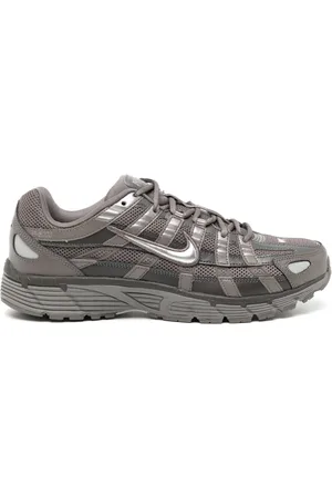 Nike P
