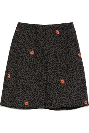 UNDERCOVER Shorts met print