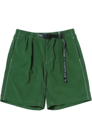 and wander X Gramicci shorts met ceintuur