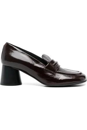 HALMANERA 60 mm pumps met gelakte afwerking