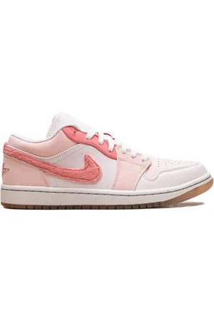 Jordan Air 1 Low SE "Mighty Swooshers Pink" sneakers