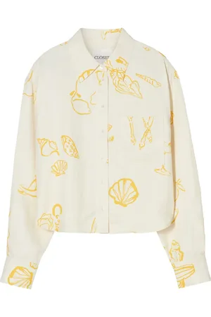 Closed Cropped blouse
