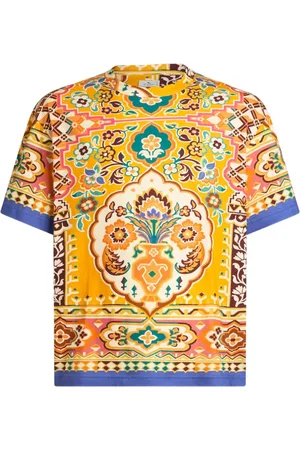 Etro T