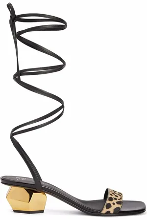 Giuseppe Zanotti Magentha sandalen met gekruiste bandjes