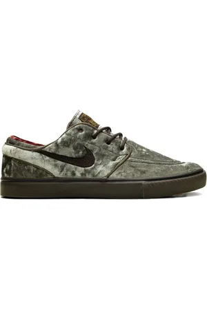 Nike SB Zoom Janoski OG+ SE "Medium Olive/Baroque Brown/Dark Team Red/Velvet Brown" sneakers