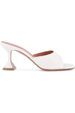 Amina Muaddi 70 mm Lupita muiltjes