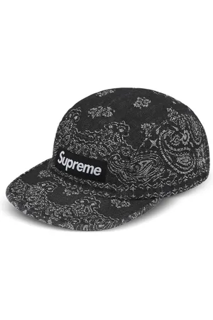 Supreme Denim pet met bandana