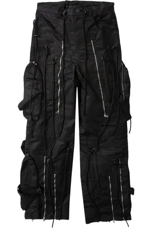 Who Decides War Cargo broek