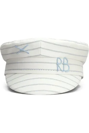 Ruslan Baginskiy Bakerboy pet