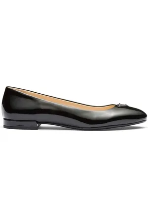 Prada Lakleren pumps