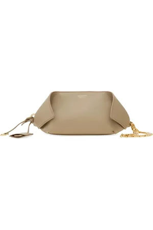 Salvatore Ferragamo Make