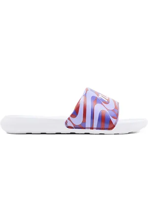 Nike Victori slides