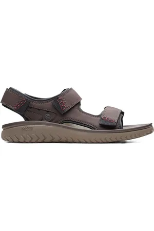 Clarks Wesley Bay sandals
