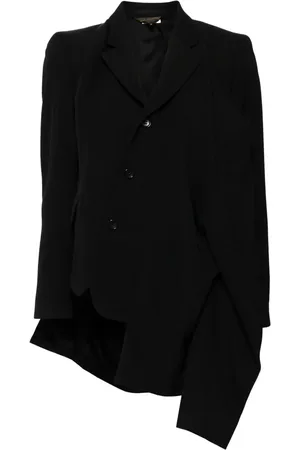 Comme des Garçons Pak met asymmetrische mouwen